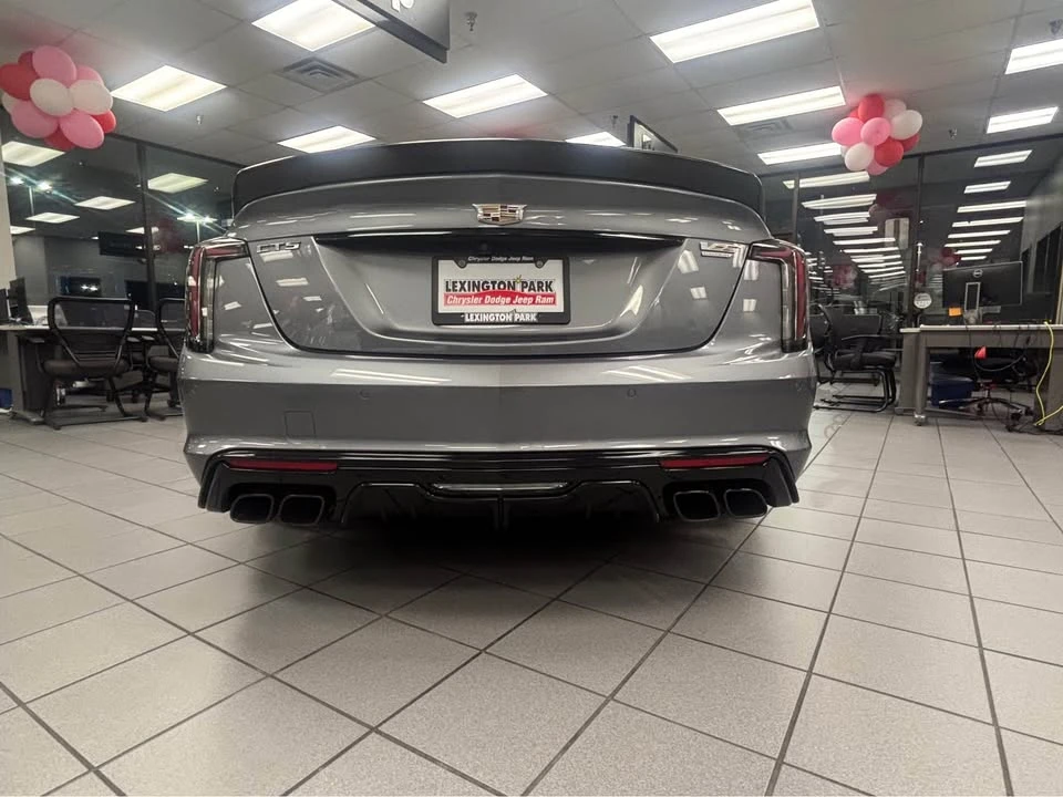 2022 Cadillac CT5-V Blackwing - Image 4 of 6