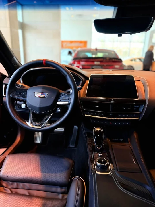 2022 Cadillac CT5-V Blackwing - Image 9 of 11