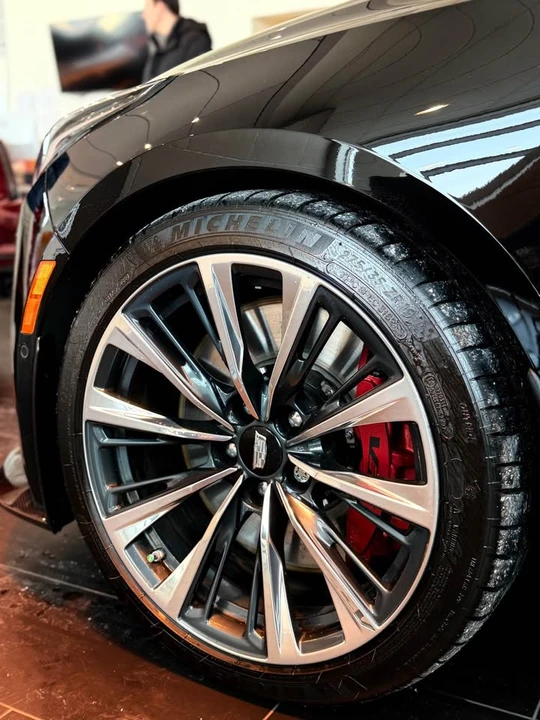 2022 Cadillac CT5-V Blackwing - Image 5 of 11