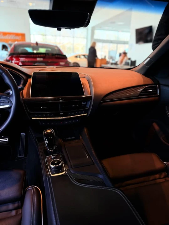 2022 Cadillac CT5-V Blackwing - Image 10 of 11