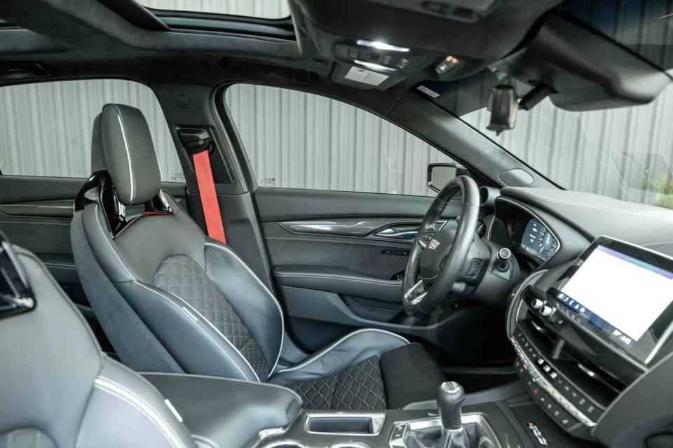 2022 Cadillac CT5-V Blackwing - Image 13 of 19