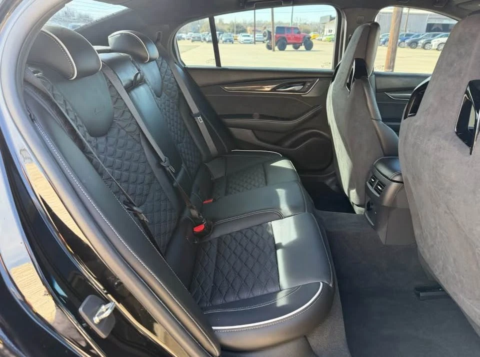 2022 Cadillac CT5-V Blackwing - Image 16 of 19