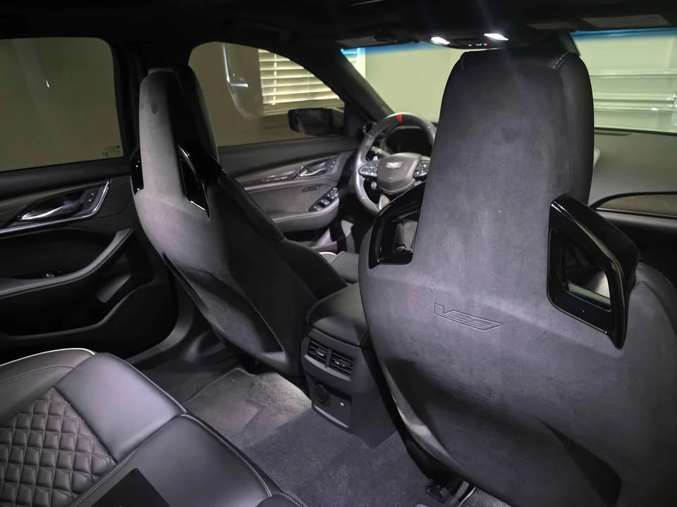 2022 Cadillac CT5-V Blackwing - Image 7 of 8