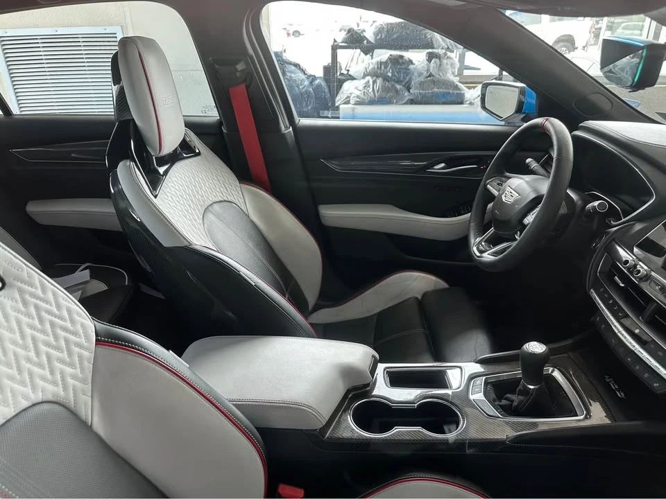 2022 Cadillac CT5-V Blackwing - Image 3 of 5