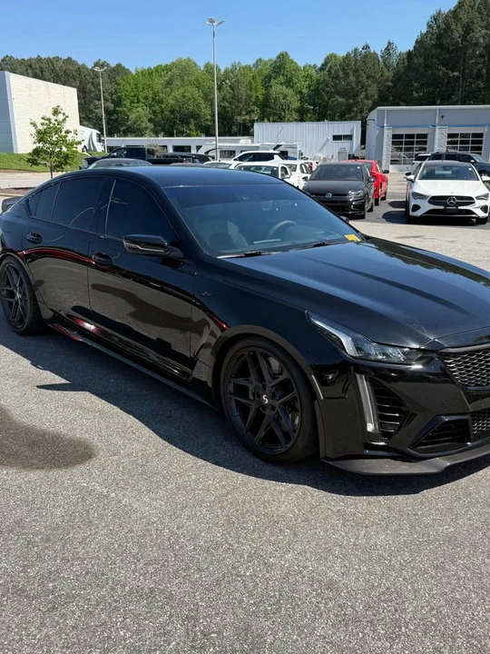 2022 Cadillac CT5-V Blackwing - Image 2 of 10