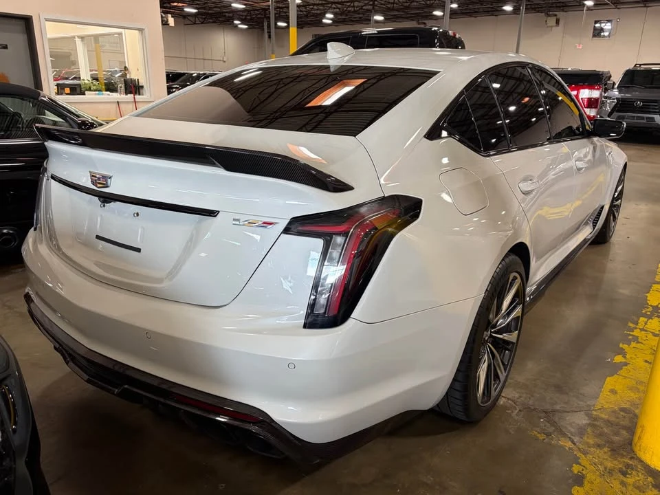 2022 Cadillac CT5-V Blackwing - Image 9 of 12
