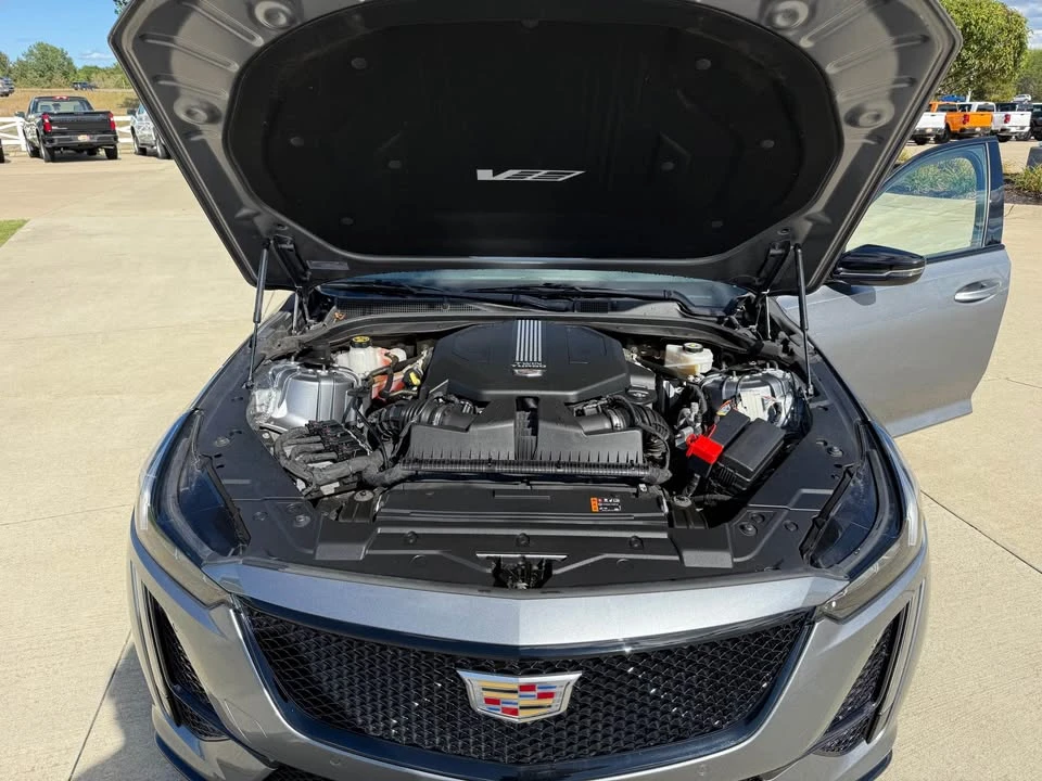 2022 Cadillac CT5-V - Image 8 of 17