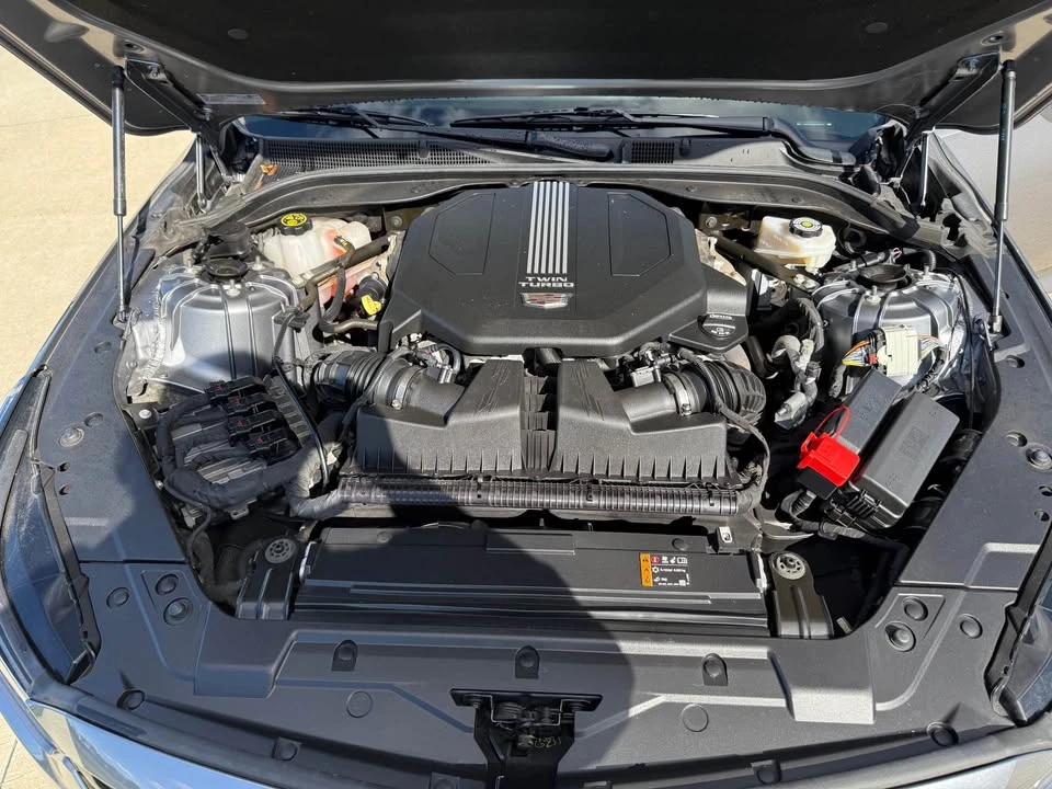 2022 Cadillac CT5-V - Image 10 of 17