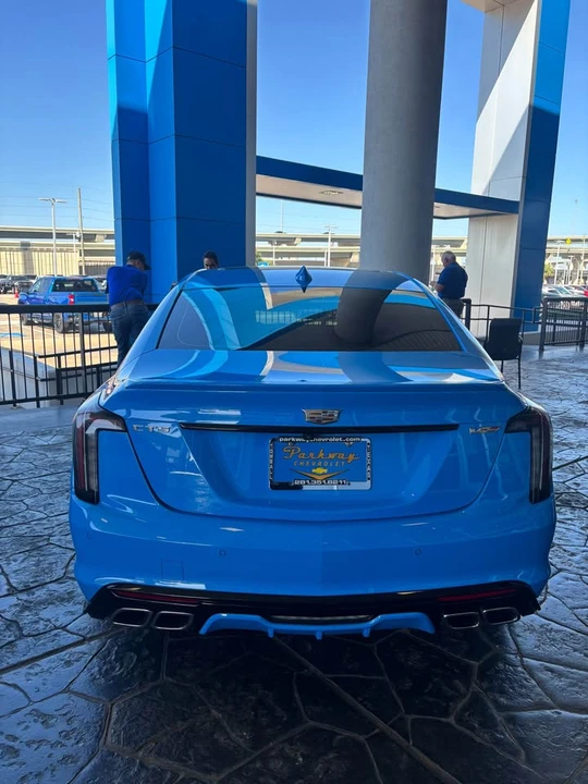 2022 Cadillac CT5-V - Image 3 of 8