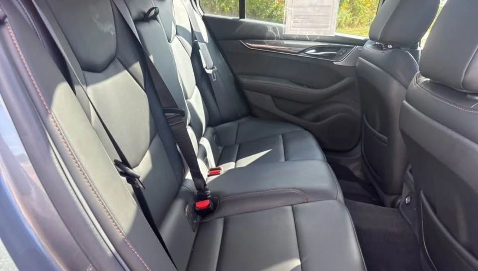 2022 Cadillac CT5-V - Image 8 of 8