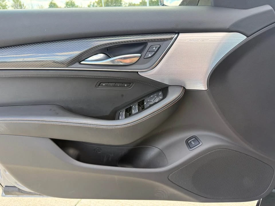 2022 Cadillac CT5-V - Image 14 of 17
