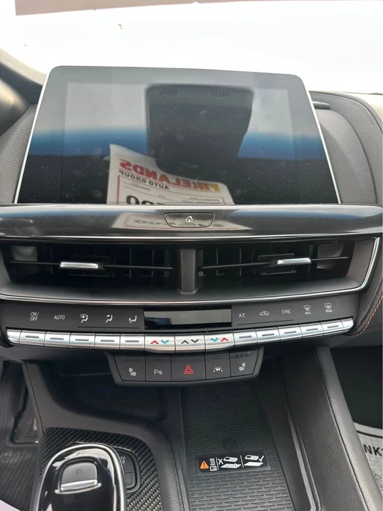 2022 Cadillac CT5-V - Image 9 of 12