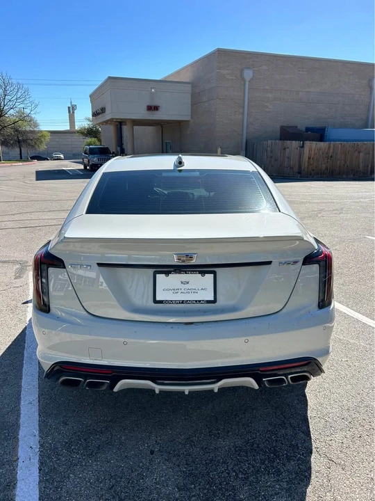 2022 Cadillac CT5-V - Image 16 of 17