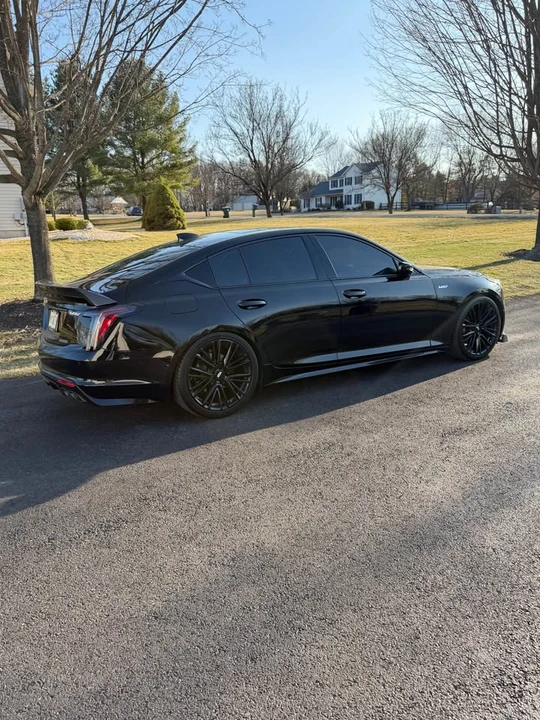 2022 Cadillac CT5-V - Image 9 of 9