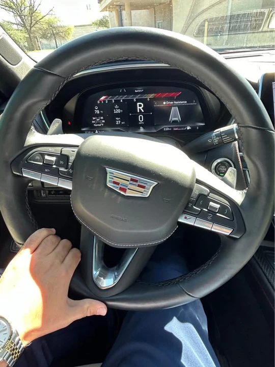 2022 Cadillac CT5-V - Image 14 of 17