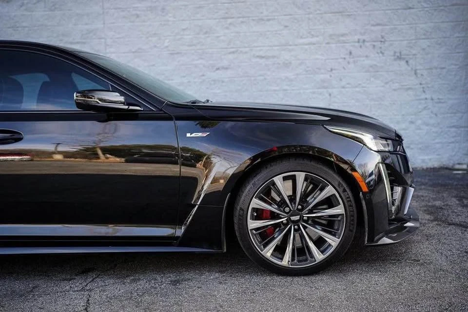 2022 Cadillac CT5-V - Image 8 of 19