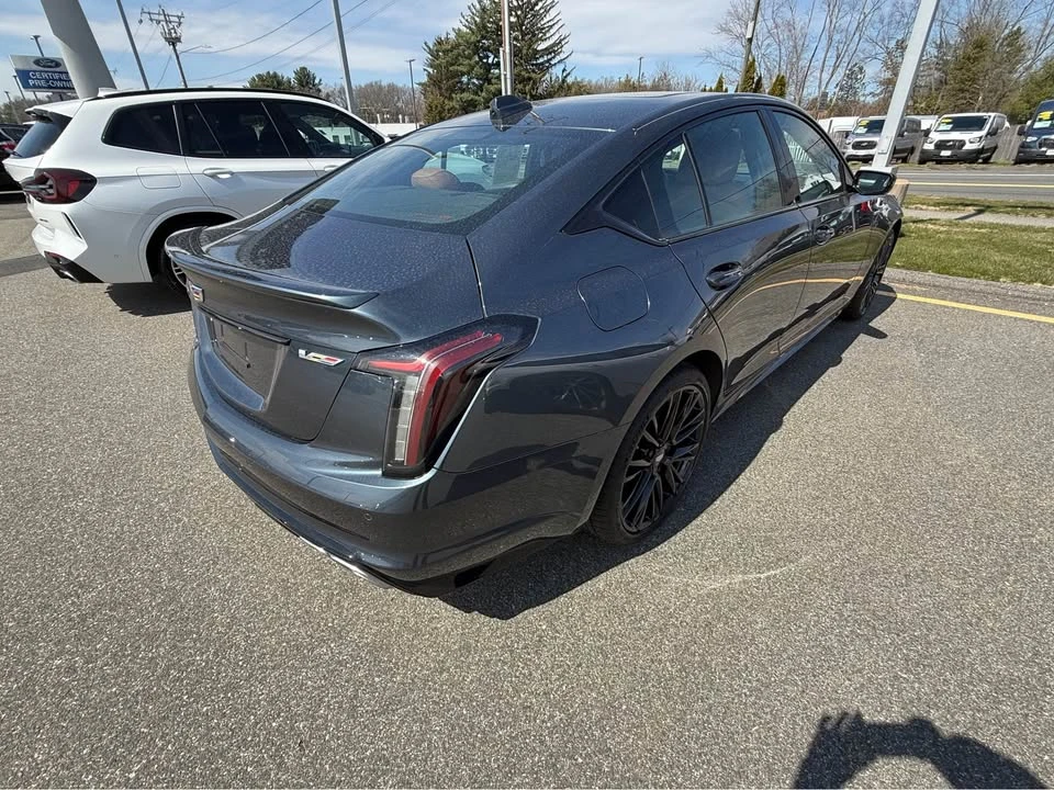 2022 Cadillac CT5-V - Image 4 of 7
