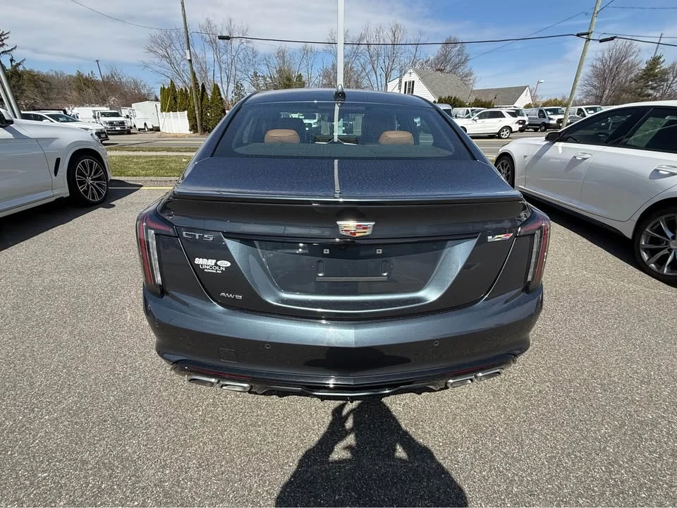 2022 Cadillac CT5-V - Image 5 of 7