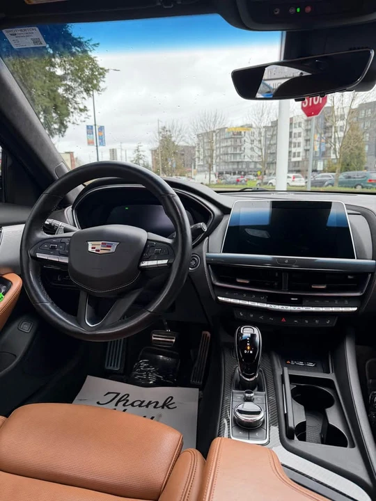 2022 Cadillac CT5-V - Image 16 of 16