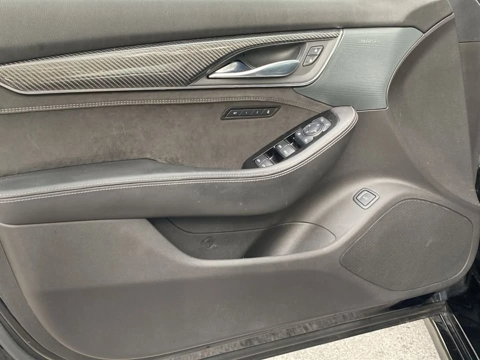 2022 Cadillac CT5-V Blackwing - Image 10 of 18