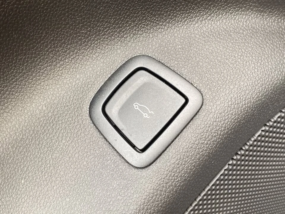 2022 Cadillac CT5-V Blackwing - Image 12 of 18
