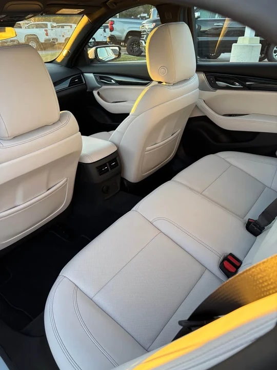 2022 Cadillac CT5 - Image 9 of 14