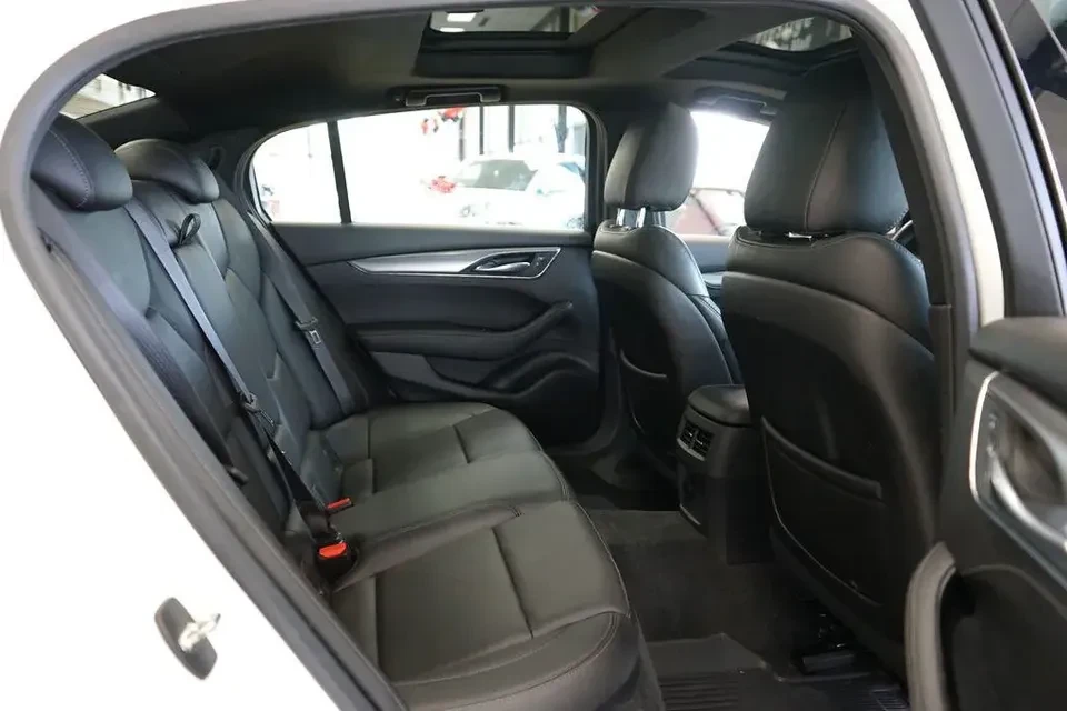 2022 Cadillac CT5 - Image 10 of 19
