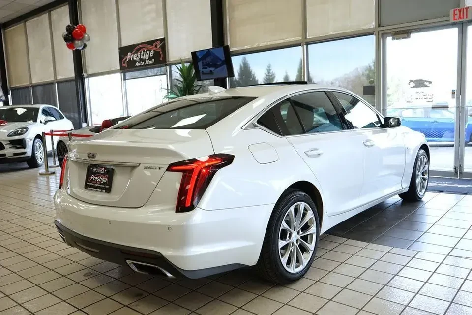 2022 Cadillac CT5 - Image 13 of 19