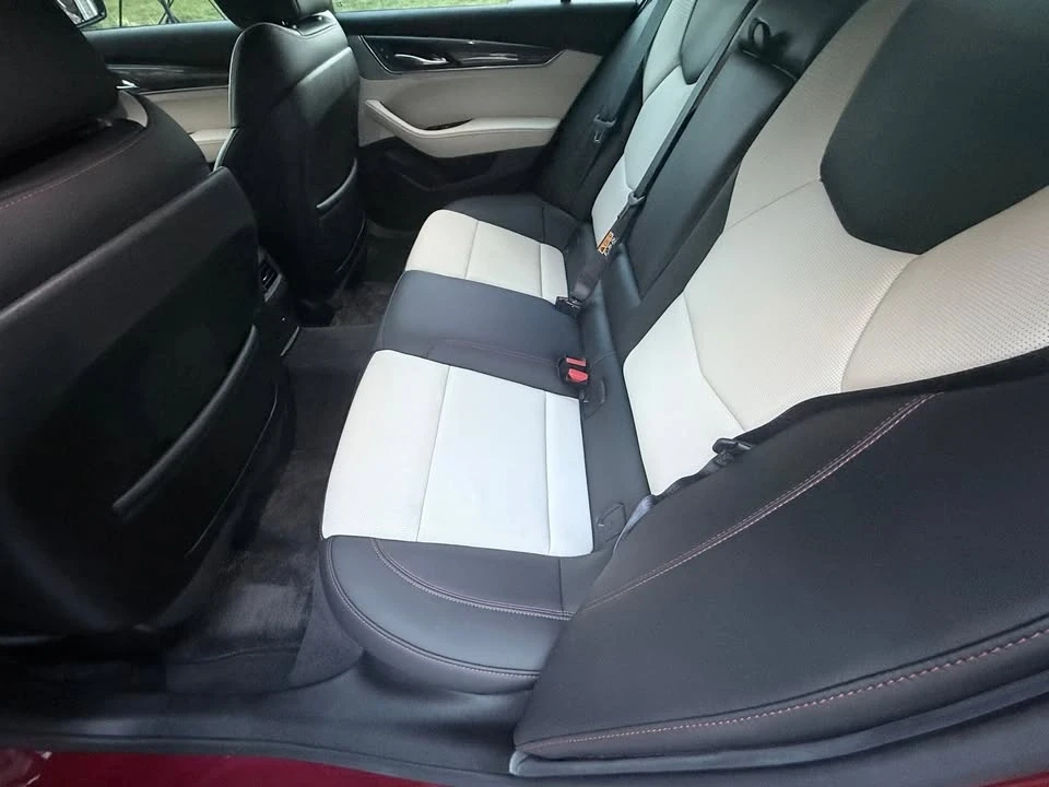 2022 Cadillac CT5 - Image 12 of 17