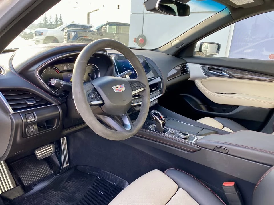 2022 Cadillac CT5 - Image 7 of 11