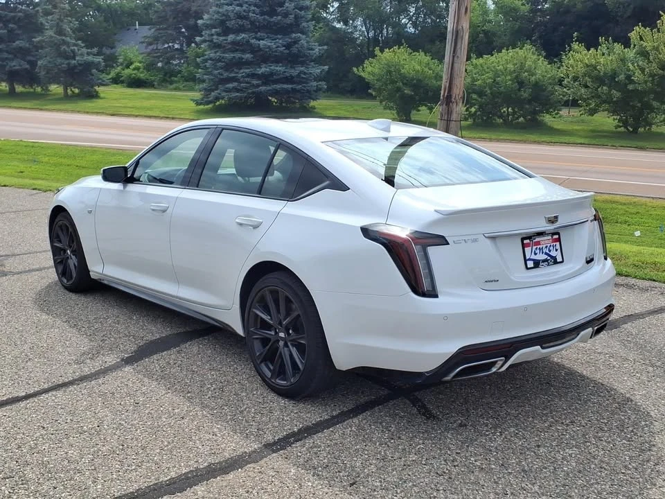 2022 Cadillac CT5 - Image 2 of 7