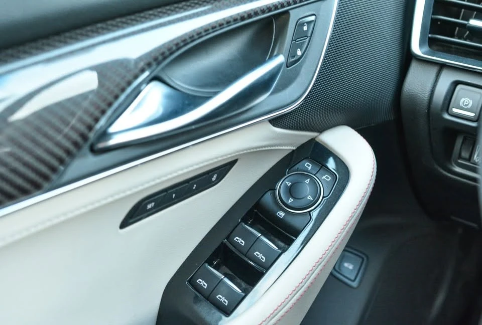 2022 Cadillac CT5 - Image 15 of 19