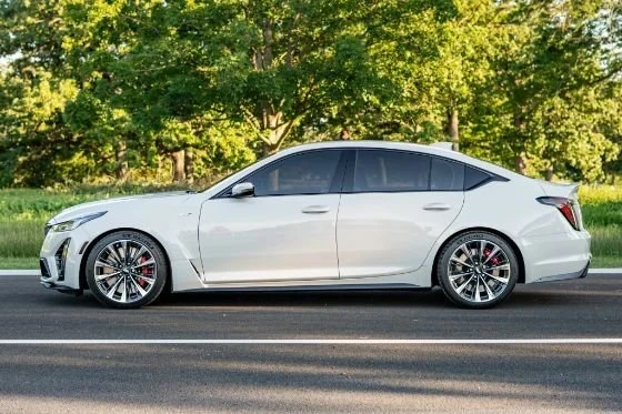 2022 Cadillac CT5-V - Image 3 of 5