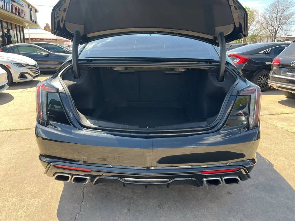 2022 Cadillac CT5-V - Image 9 of 12