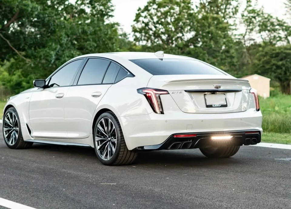 2022 Cadillac CT5-V Blackwing - Image 4 of 6