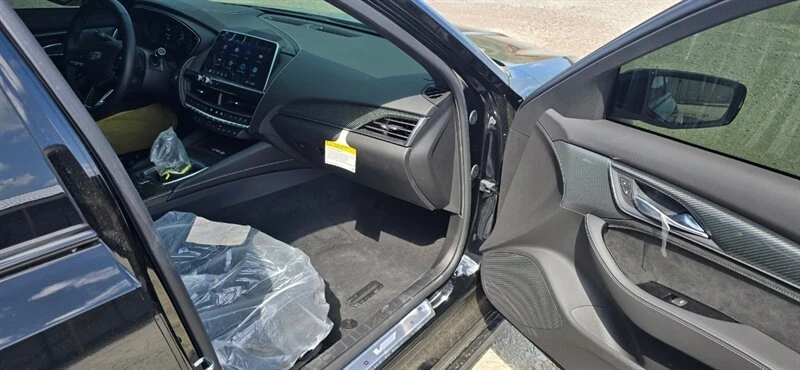 2022 Cadillac CT5-V Blackwing - Image 8 of 13