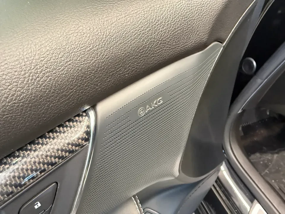 2022 Cadillac CT5-V Blackwing - Image 5 of 15