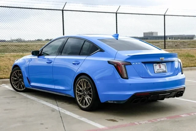 2022 Cadillac CT5-V Blackwing - Image 9 of 17