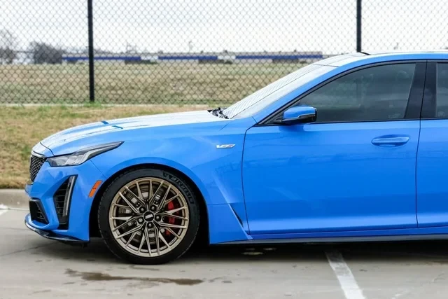 2022 Cadillac CT5-V Blackwing - Image 11 of 17
