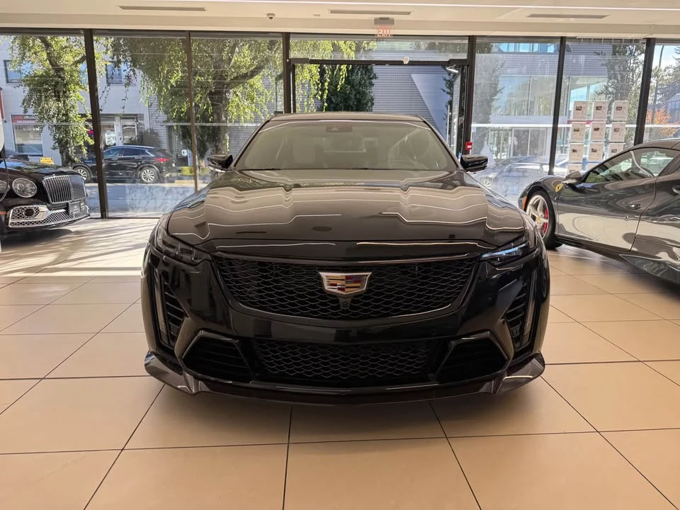 2022 Cadillac CT5-V Blackwing - Image 2 of 13