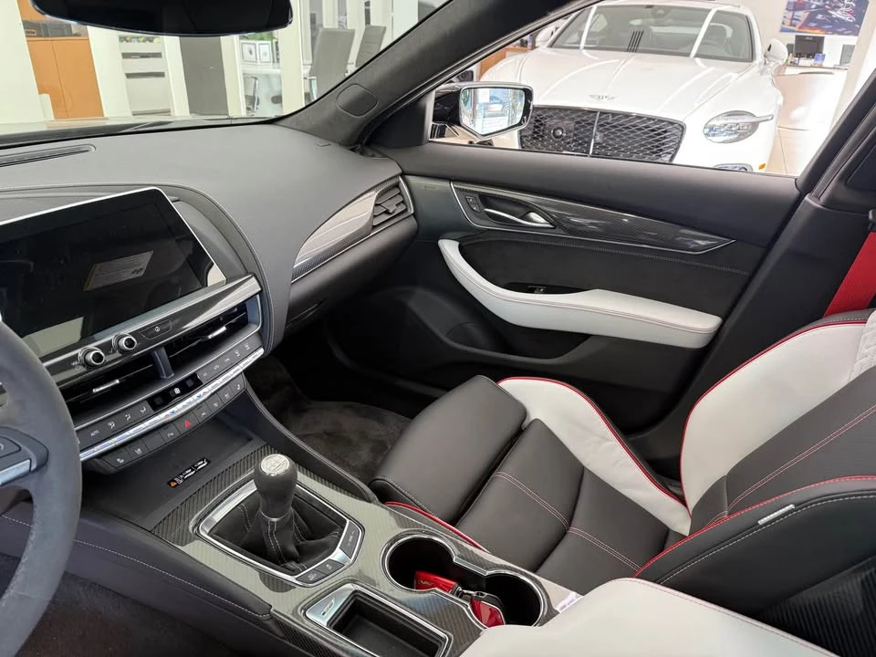2022 Cadillac CT5-V Blackwing - Image 12 of 13