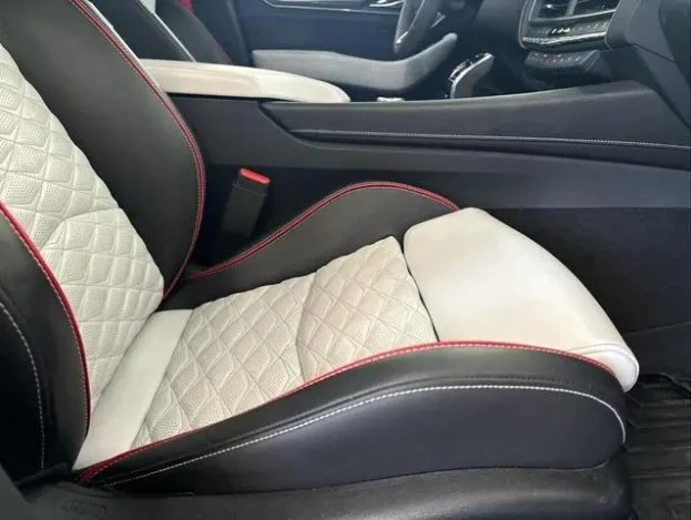 2022 Cadillac CT5-V Blackwing - Image 4 of 8
