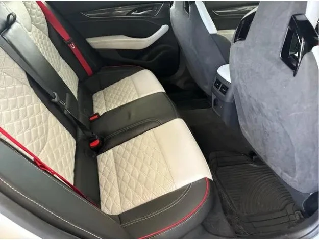 2022 Cadillac CT5-V Blackwing - Image 4 of 4