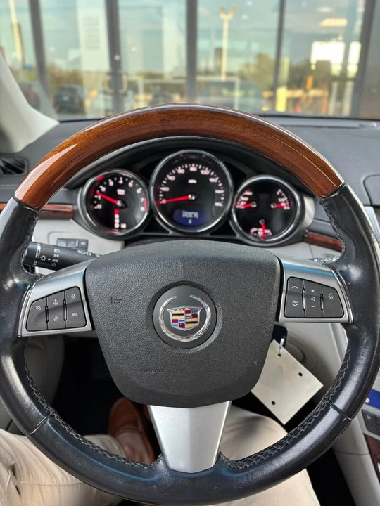 2022 Cadillac CTS - Image 10 of 13