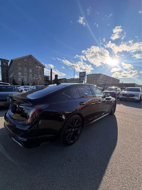 2022 Cadillac CT5-V - Image 7 of 17
