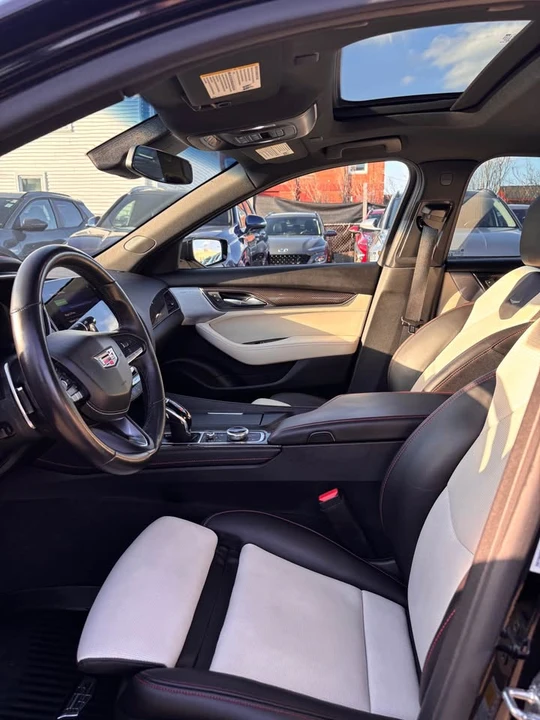 2022 Cadillac CT5-V - Image 13 of 17