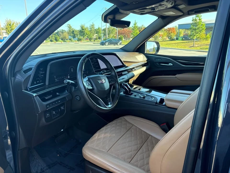2022 Cadillac Escalade 5th Gen - Image 6 of 8