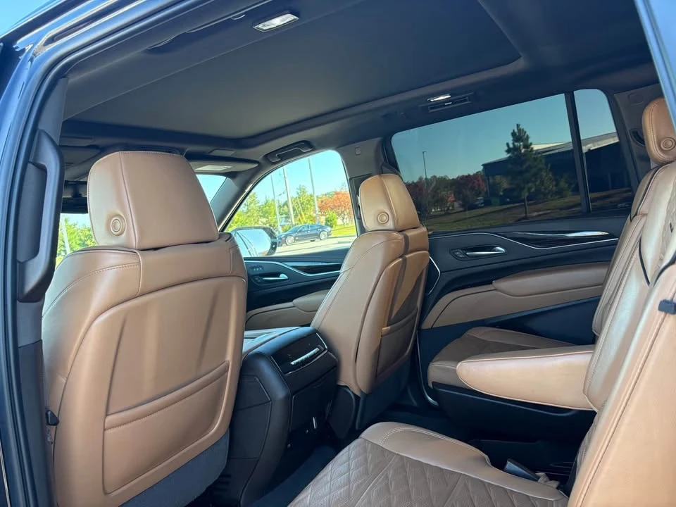 2022 Cadillac Escalade 5th Gen - Image 5 of 8