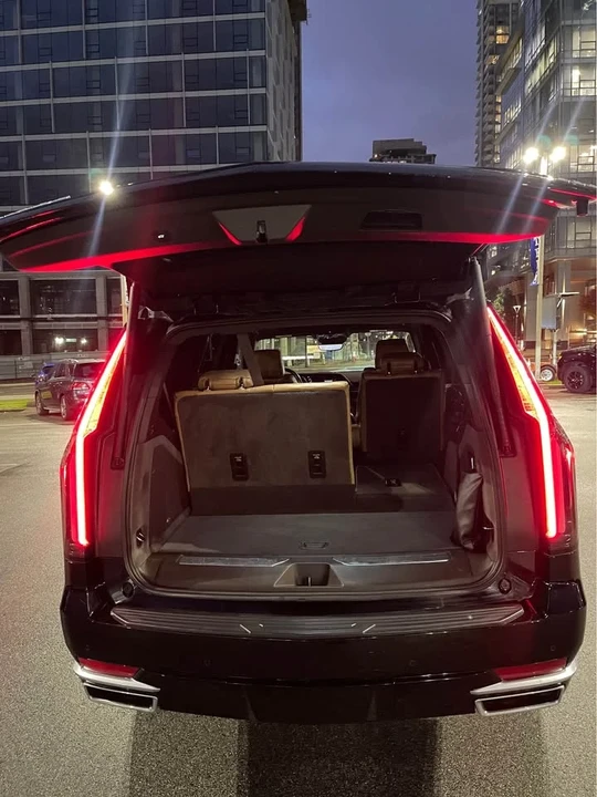 2022 Cadillac Escalade 5th Gen - Image 7 of 11