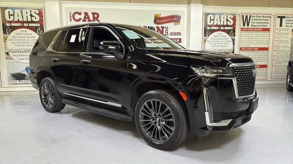 2022 Cadillac Escalade 5th Gen - Image 11 of 17